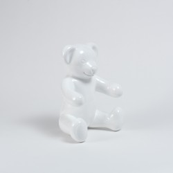Bear sculpture
